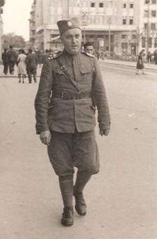 Никола Милованчев у униформи резервног официра Војске Краљевине Југославије
