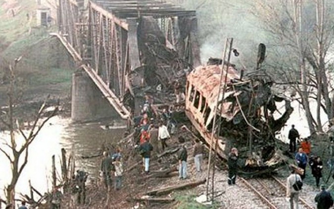 Grdelica-1999-nato-zlocin-agresija-bombardovanje-voz-ubistvo-putnici