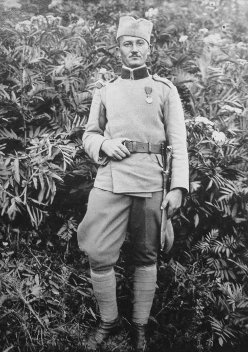 momcilo_gavric_in_military_uniform