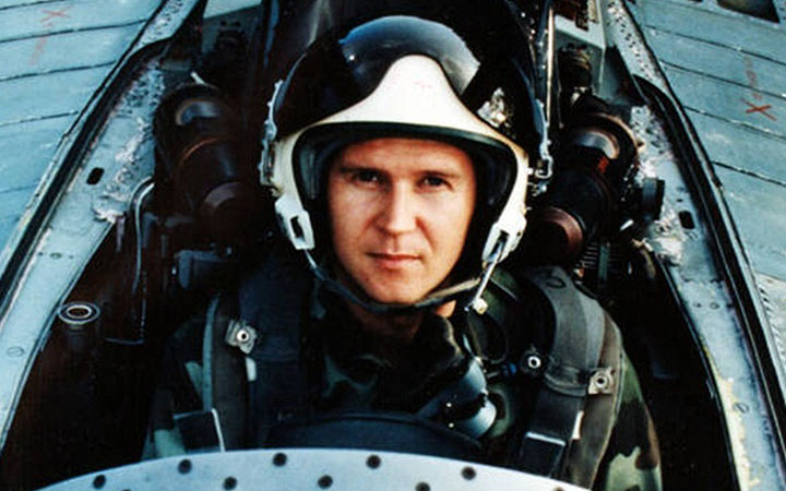 Зоран Радосављевић је био мајор и пилот Ратног ваздухопловства Војске Југославије, који је погинуо бранећи српско небо на почетку НАТО бомбардовања, 26. марта 1999. године.